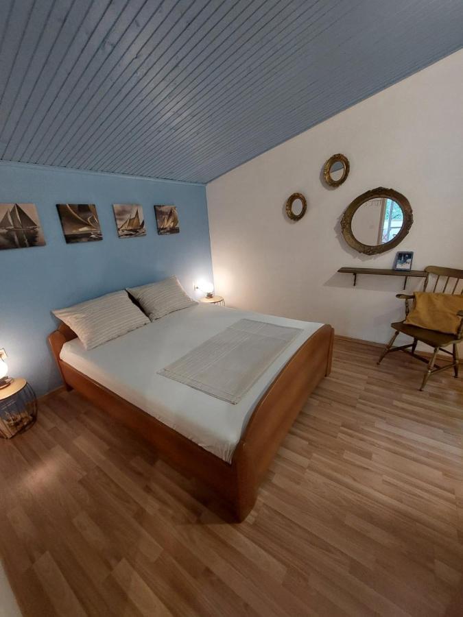 Apartment Tonci Rab Town Zewnętrze zdjęcie