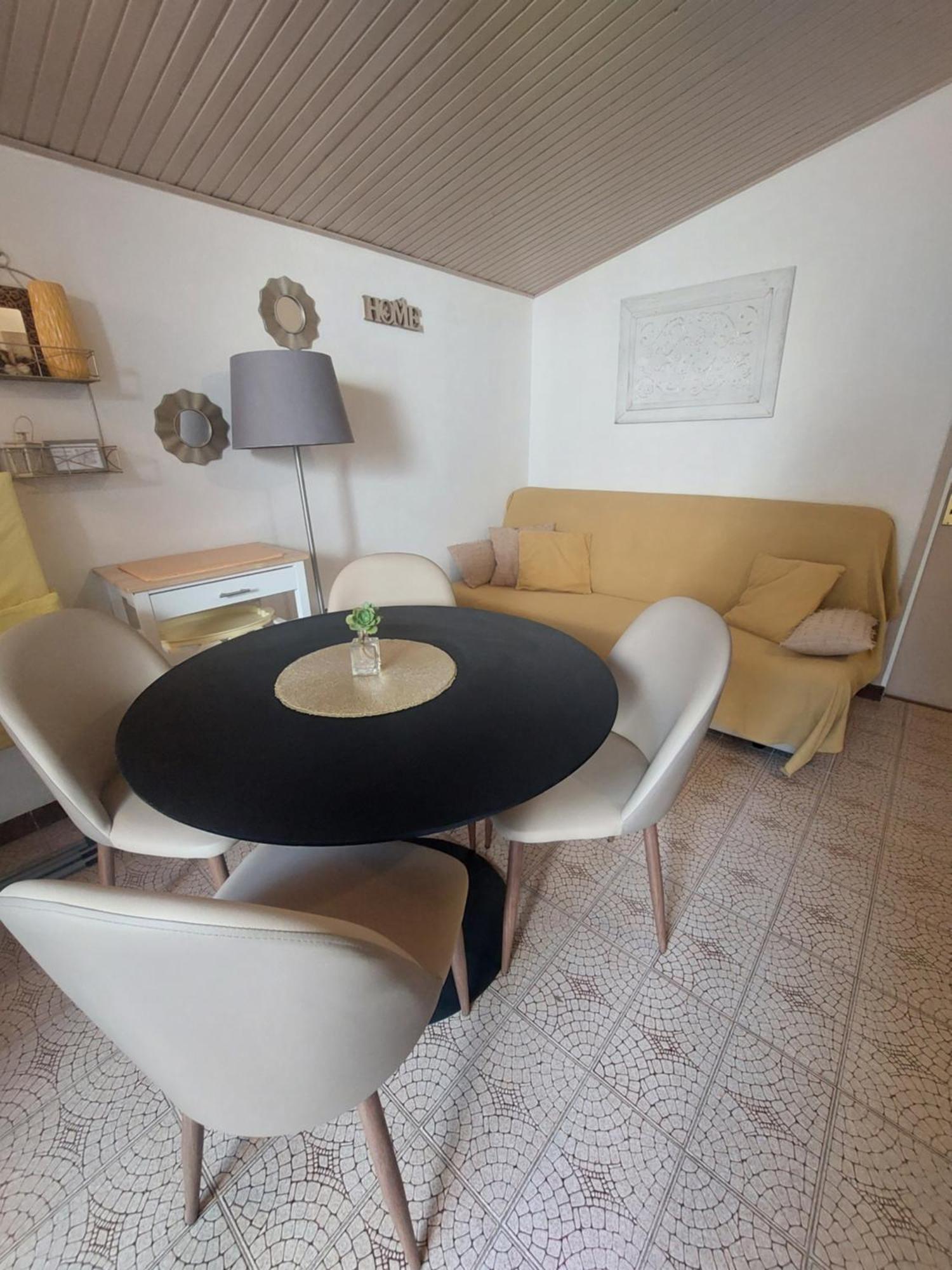 Apartment Tonci Rab Town Zewnętrze zdjęcie